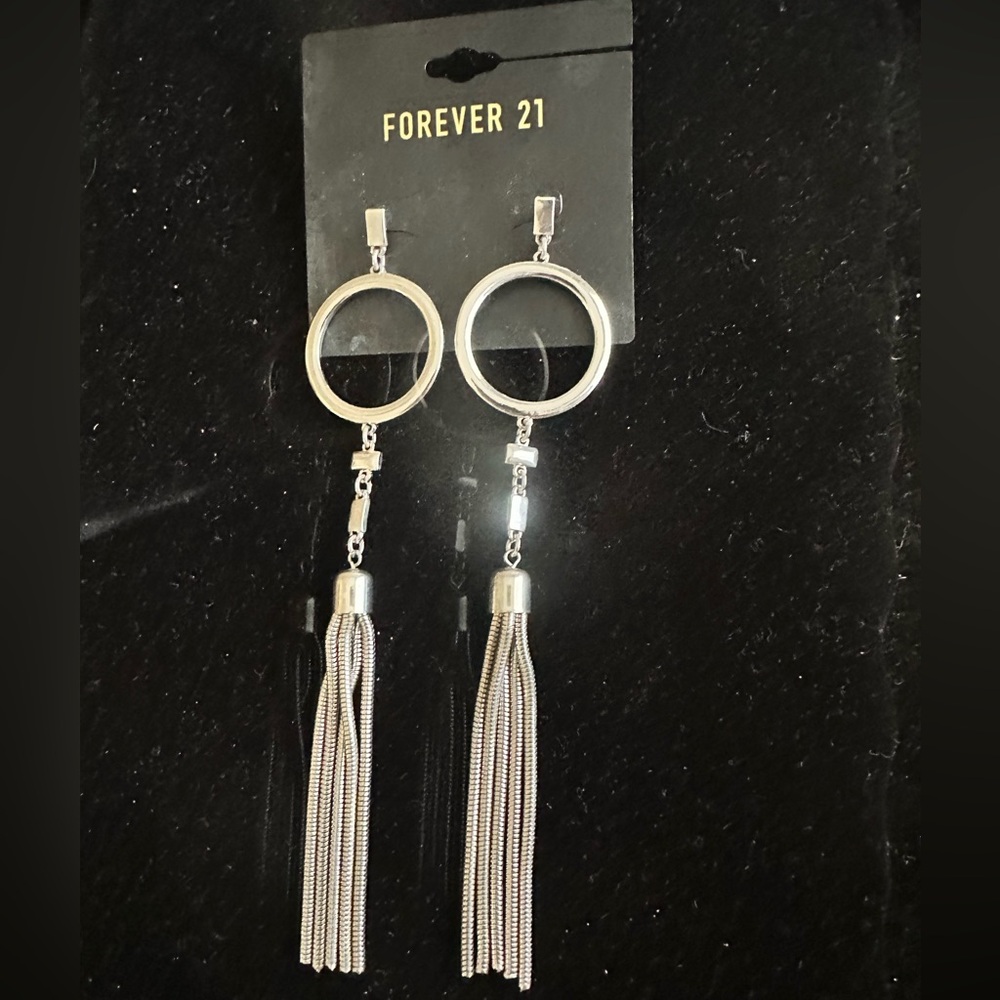 FOREVER 21 Silver Tassel Drop Earrings